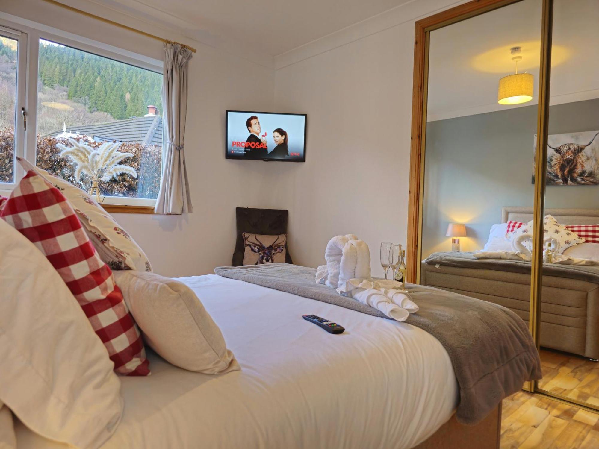 Gleann Fia House Guest House Arrochar Bagian luar foto
